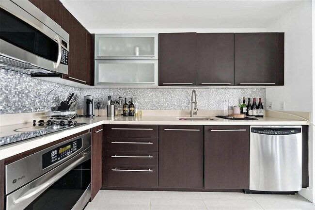 Foto del edificio - 90 SW 3rd St