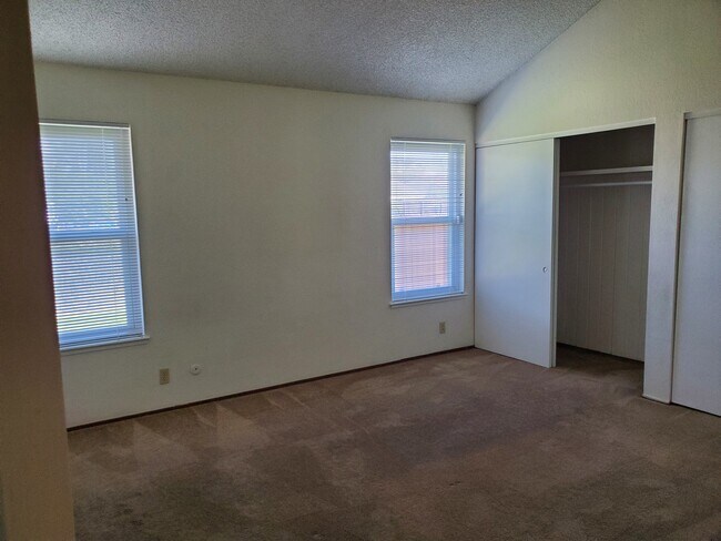 Building Photo - 8261 Peachtree Ave
