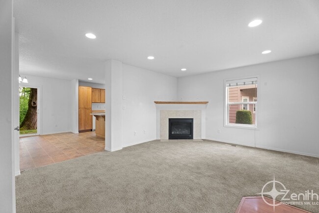 Building Photo - Inviting 3 Bedroom Washougal Home with Lar...
