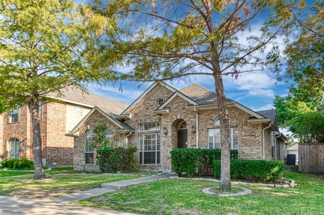 Foto del edificio - 1621 Oak Brook Ln