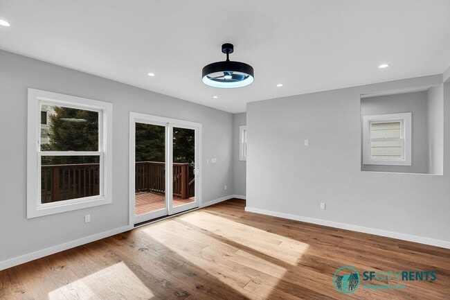 Foto del edificio - Sunnyside: Newly Renovated Single Family H...