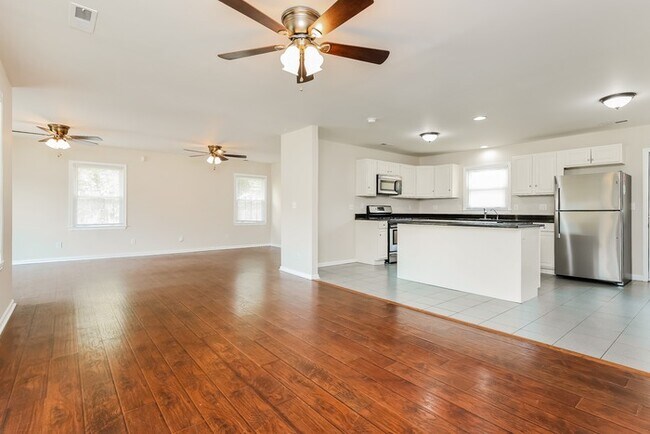 Foto del edificio - Beautiful Ranch-Style Home with Fenced Yard!