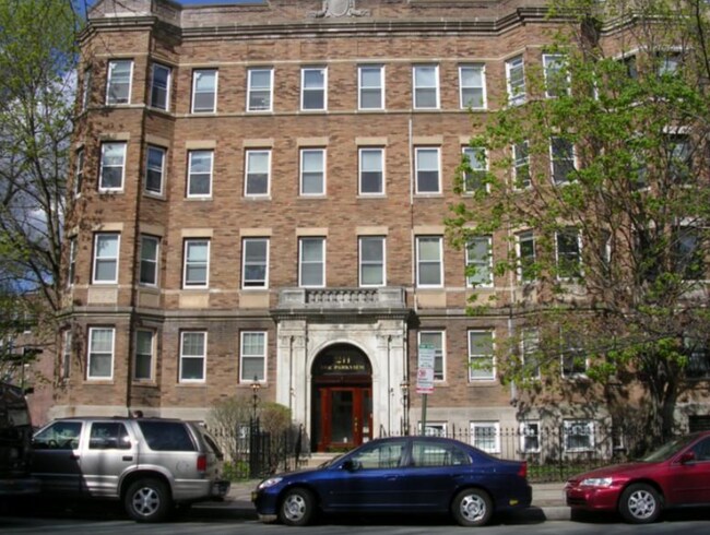 Foto del edificio - 207 Park Dr