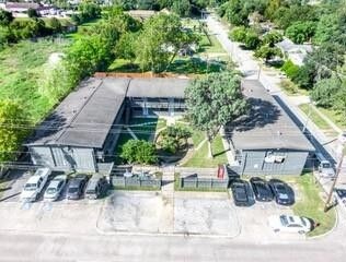Building Photo - 1502 Allendale Rd