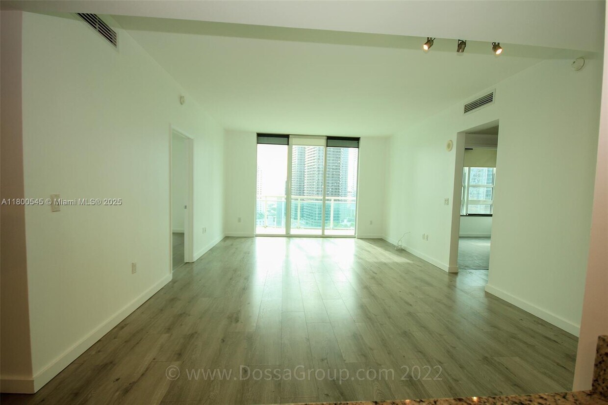 Primary Photo - 951 Brickell Ave