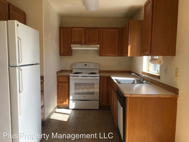 Foto del edificio - 2940 NE Nikki Ct