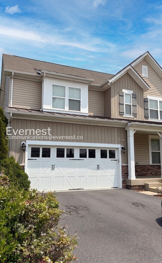 Foto del edificio - 1735 Hudgins Farm Cir
