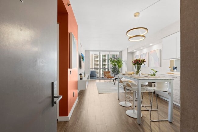 Photo - 1300 Brickell Bay Drive Unit 2105 Apartment