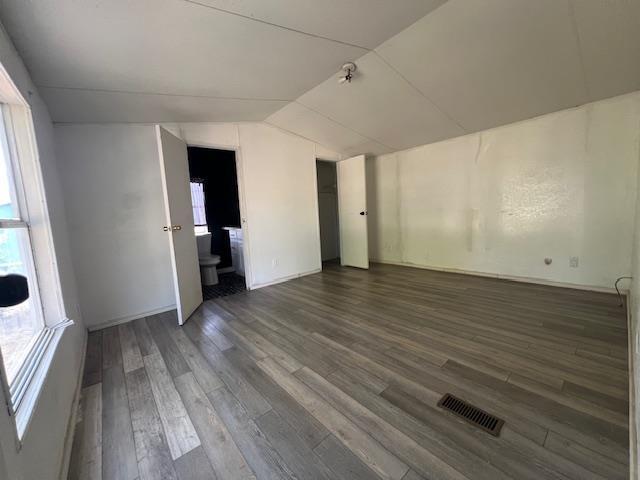 Foto del edificio - 230 Cody Ln