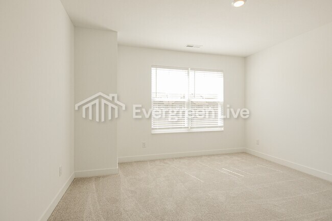 Building Photo - 8980 Willis Wy