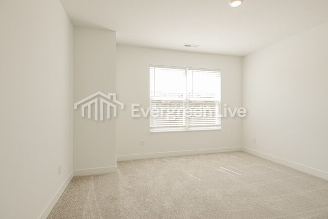 Foto del edificio - 8980 Willis Wy