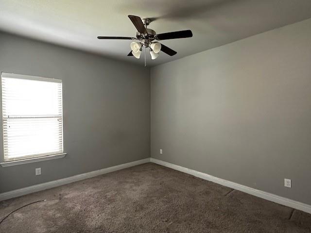 Building Photo - 623 Dogwood Dr