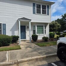 Building Photo - 3830 Sterling Pointe Dr