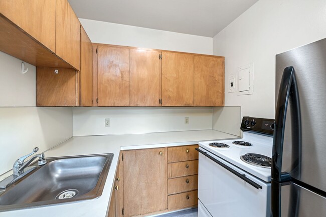 Interior Photo - HC Hillcrest Apartments