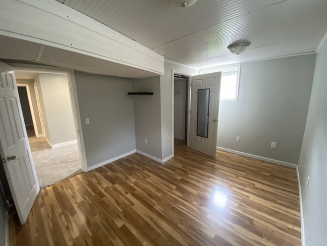 Building Photo - 1301 Hollins Rd