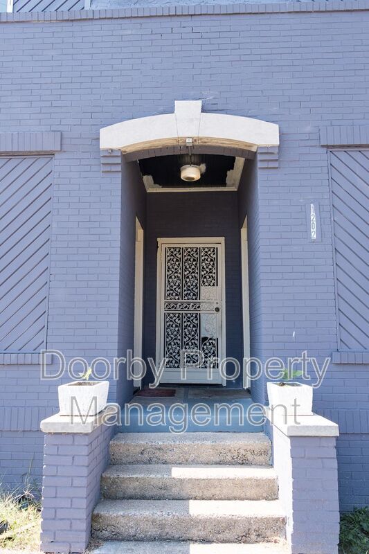 Foto del edificio - 1202 Duncan Ave