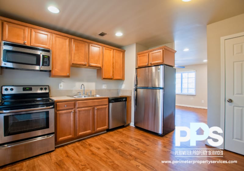 Photo - 2145 Bolton Road NW