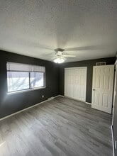 Building Photo - 3211 Schuetzen Ln