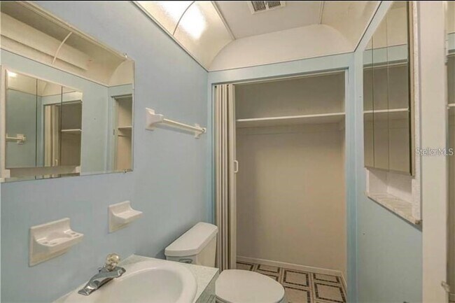 Foto del edificio - 3153 Conway Blvd