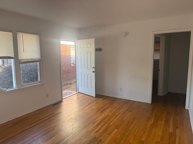 Building Photo - 1426 N 15th St