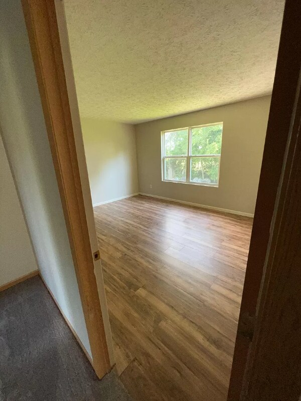 Foto del edificio - 493 Wellsleyglen Dr