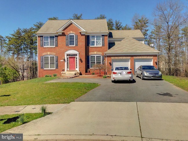 Building Photo - 9598 Mountwood Dr