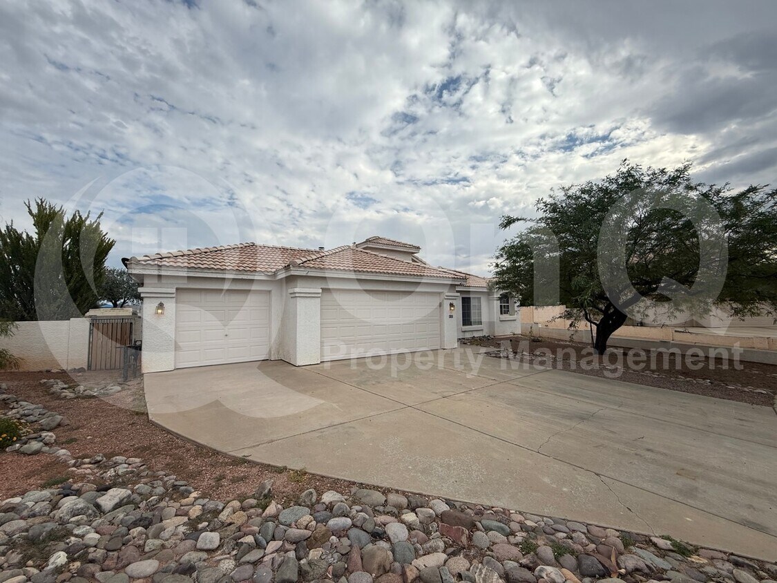 Photo - 8305 North Solitude Way