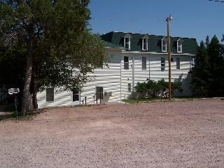 Primary Photo - 807 Almond Street