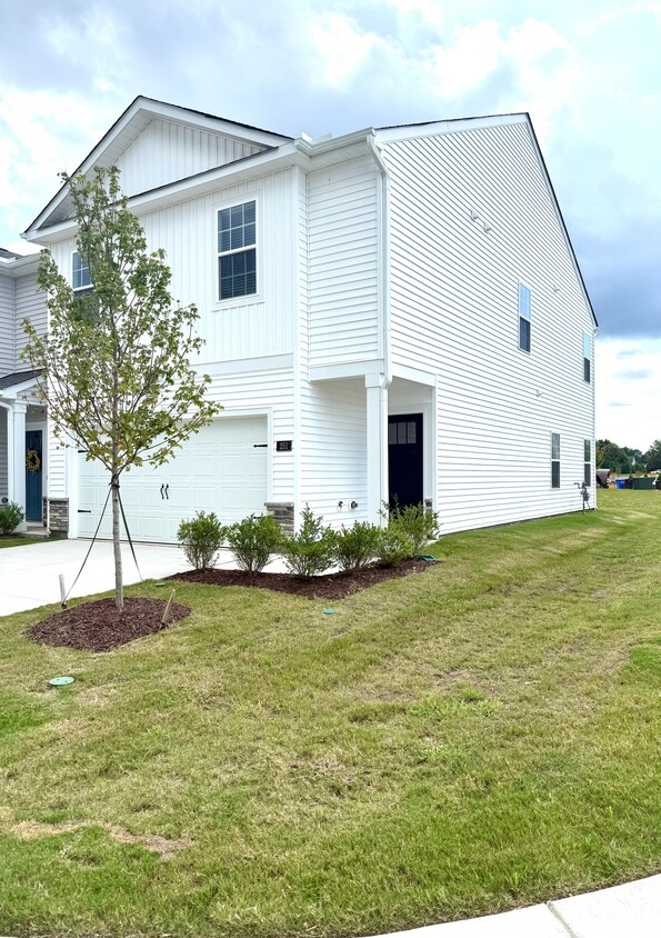 Foto principal - 251 Perseus St
