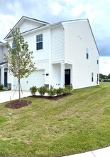 Building Photo - 251 Perseus St