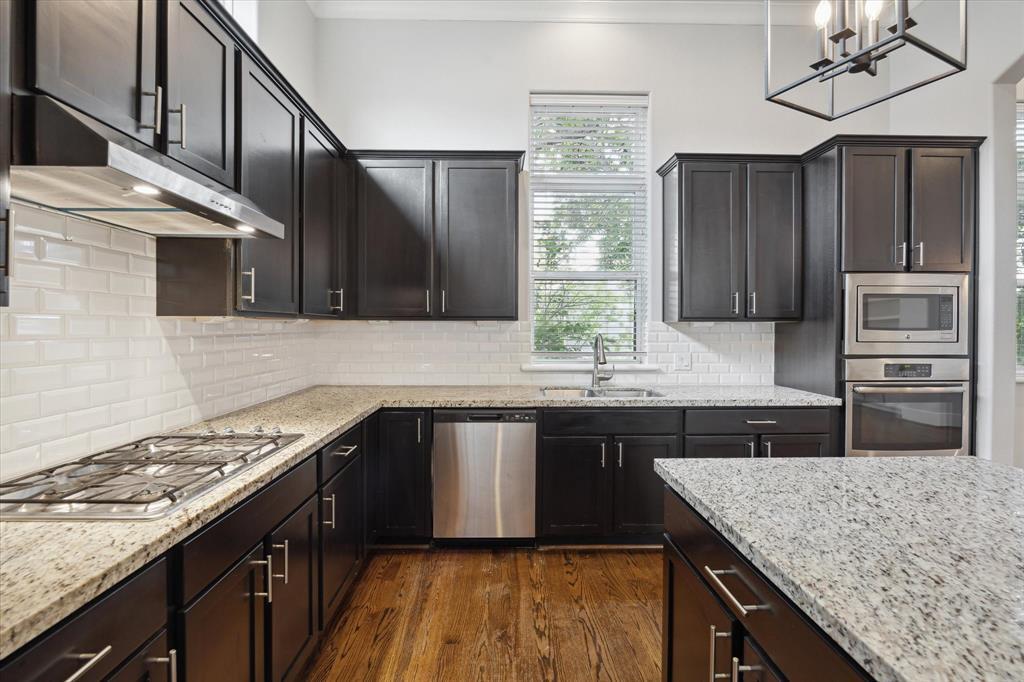 Foto principal - 5644 Larkin St