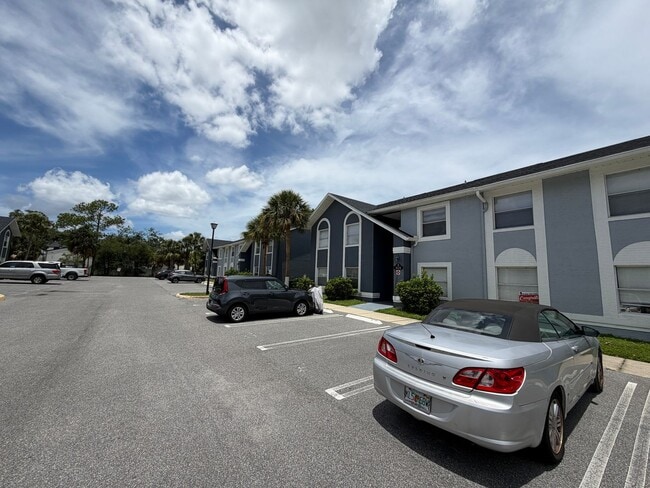 Building Photo - 4124 Pershing Pointe Pl