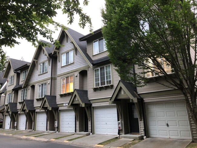 Foto del edificio - 18270 Northeast 97th Way
