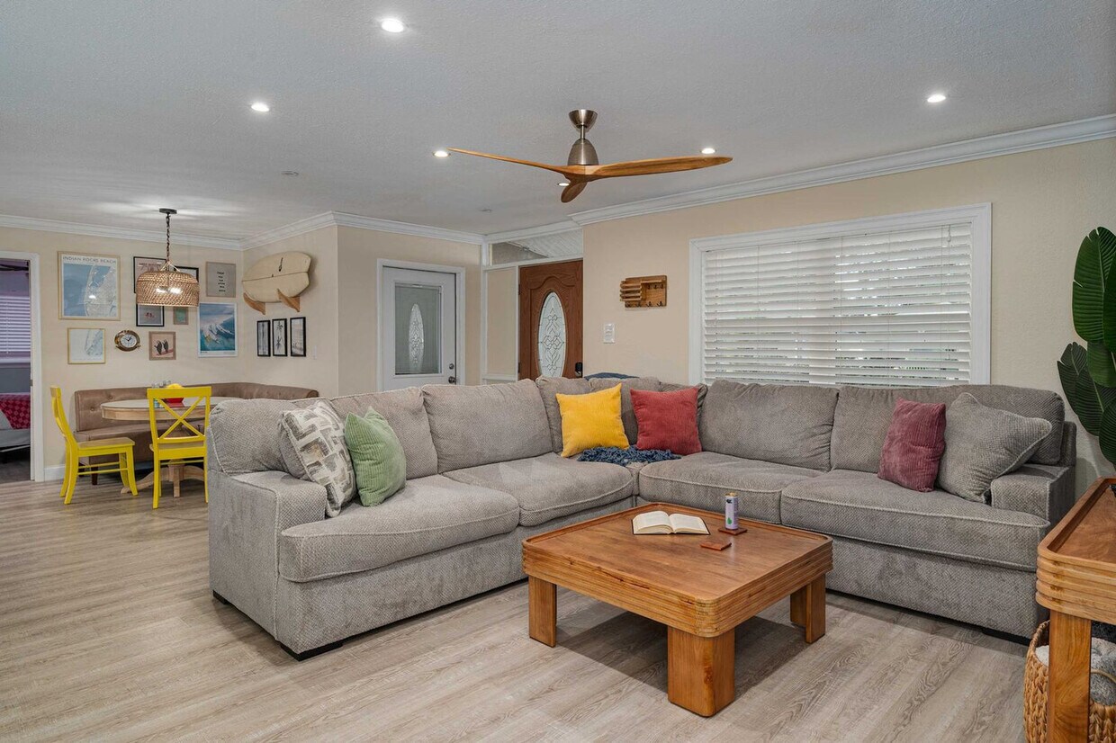 Primary Photo - 12402 92nd Terrace