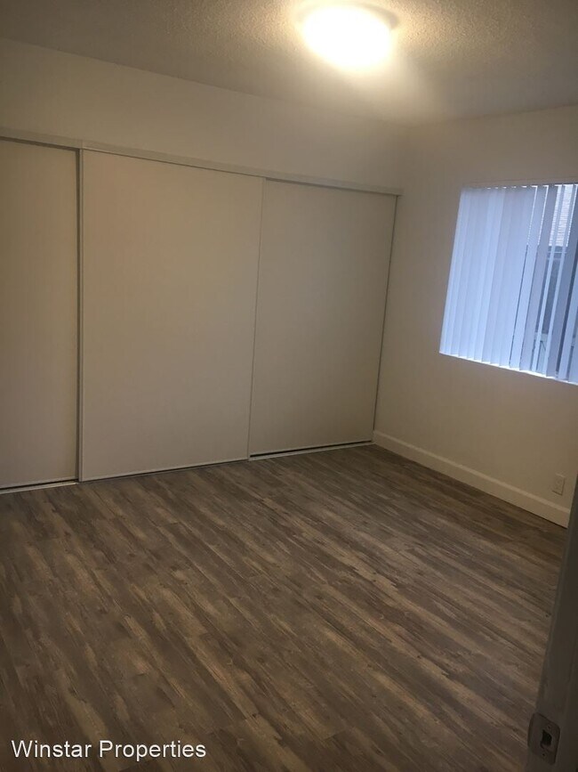 Building Photo - 630 N Cerritos Ave