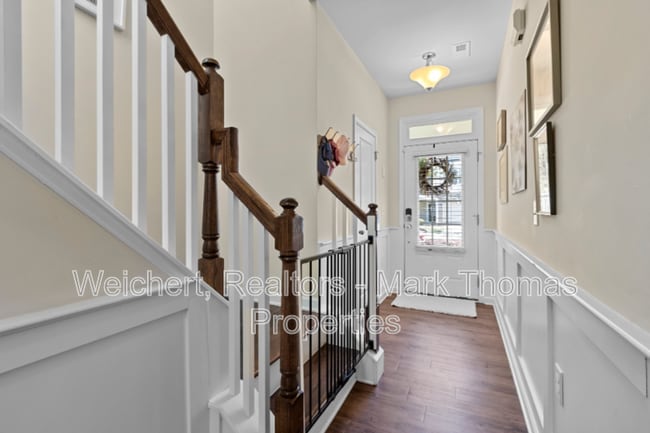 Building Photo - 4340 Flintlock Ln