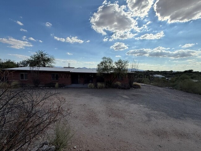 Photo - Fantastic City View and Pool House