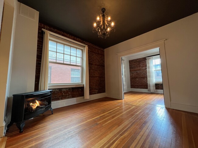 Dinning Room - 2109 NW Irving St