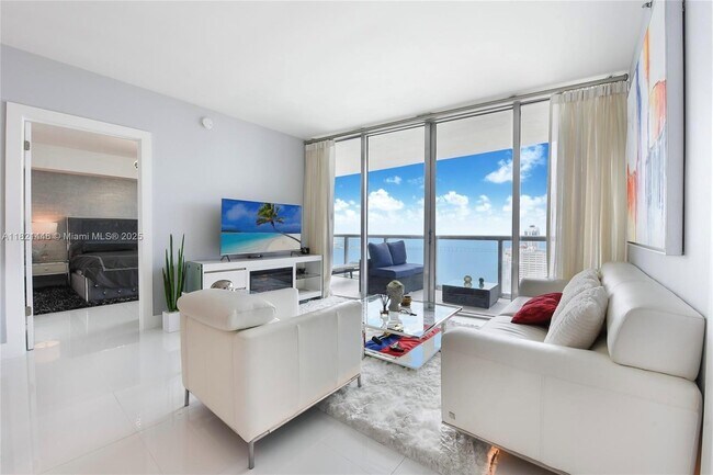 Foto del edificio - 495 Brickell Ave