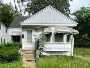 Building Photo - 18150 Fielding St
