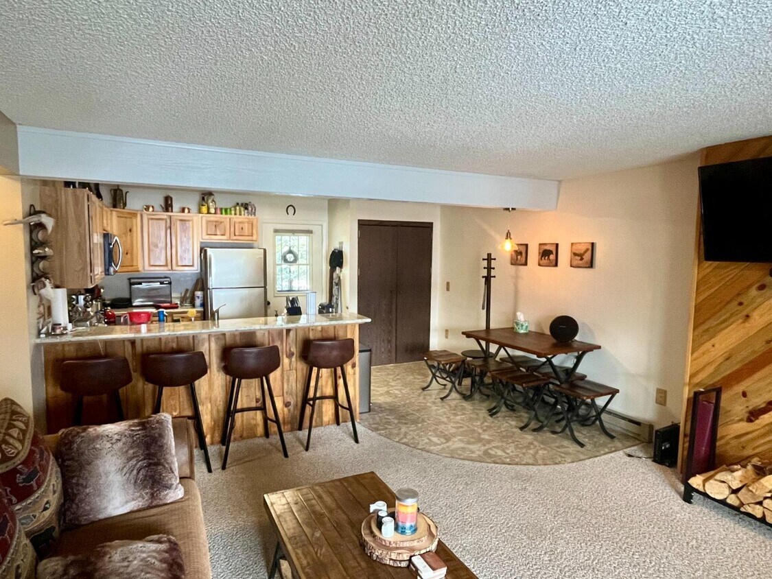Foto principal - 194 Tall Pine Cir