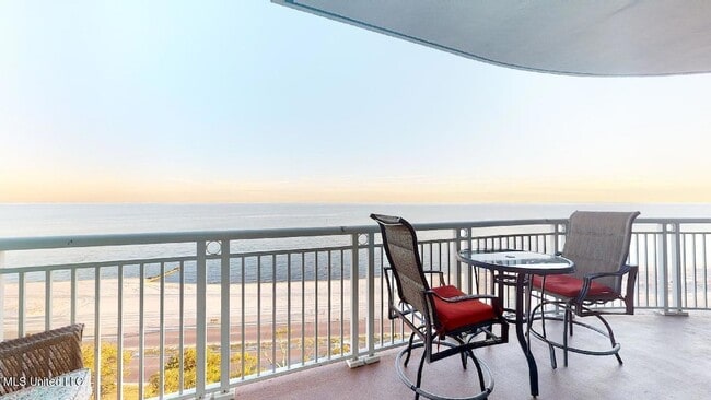 Photo - 2228 Beach Dr Apartment