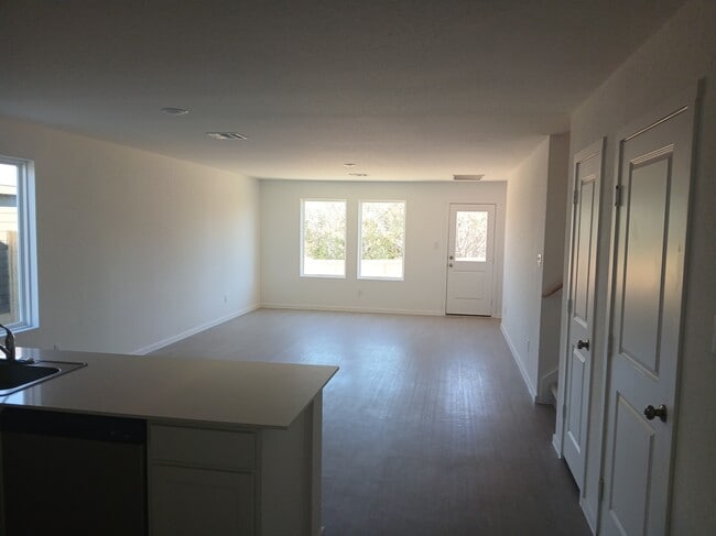 Foto del edificio - 705 Canyon Run