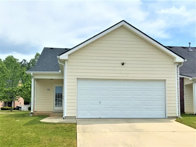 Foto principal - 18814 Mesa Oaks Dr