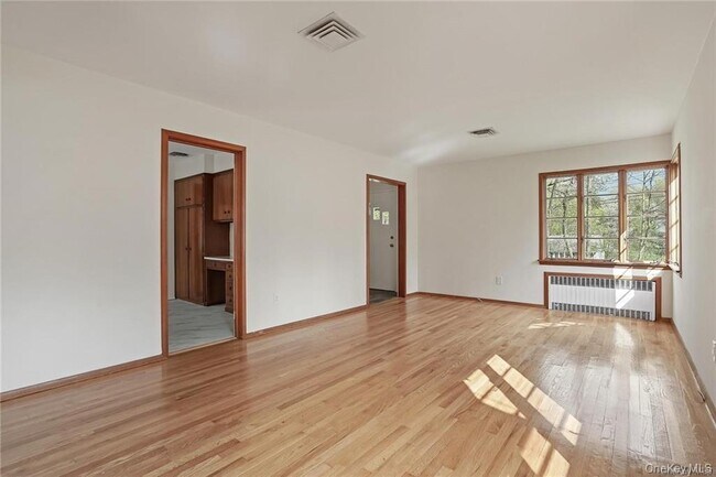 Foto del edificio - 17 Brookside Ave