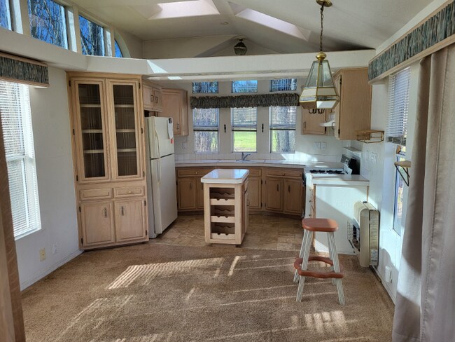 Foto del edificio - 3317 Pheasant Crest Rd