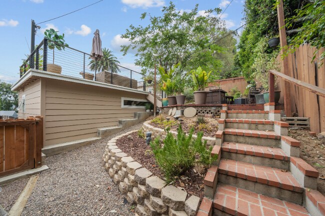 Foto del edificio - 2494 Loy Ln