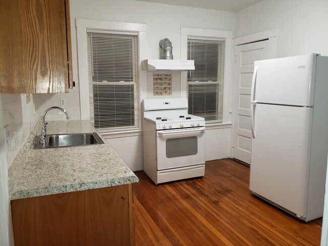 Kitchen - 432 Washington St