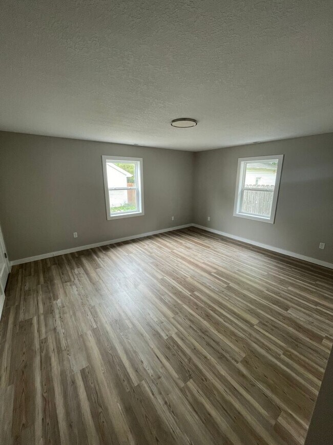 Foto del edificio - New Construction Duplex
