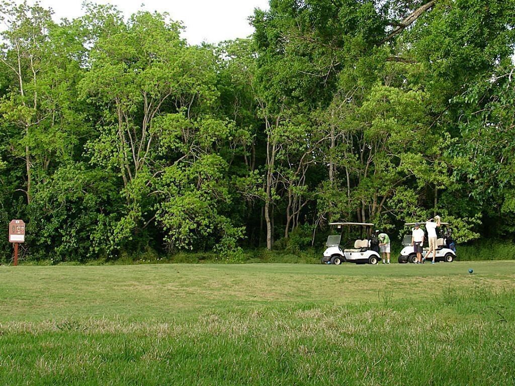 Foto del edificio - 6602 Harbor Town Dr